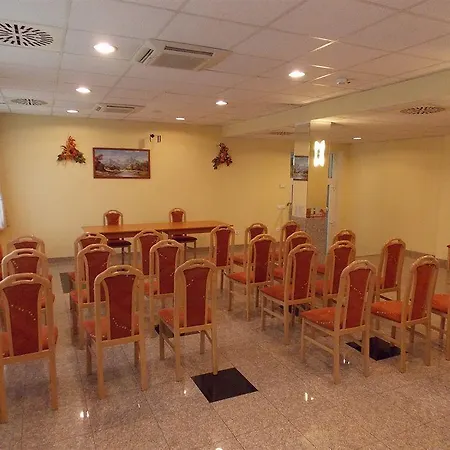 Hotel Zuglo 